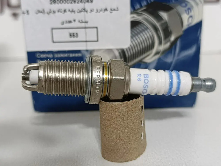 شمع دو پلاتین بوش المان پایه کوتاه FLR8LDCDU +9